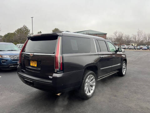 2018 Cadillac Escalade ESV Platinum