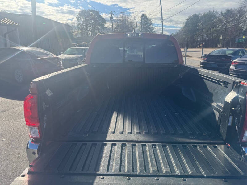 2017 Toyota Tacoma SR5 V6