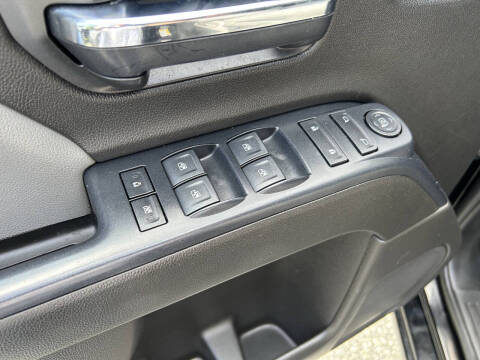 2018 Chevrolet Silverado 1500 Custom