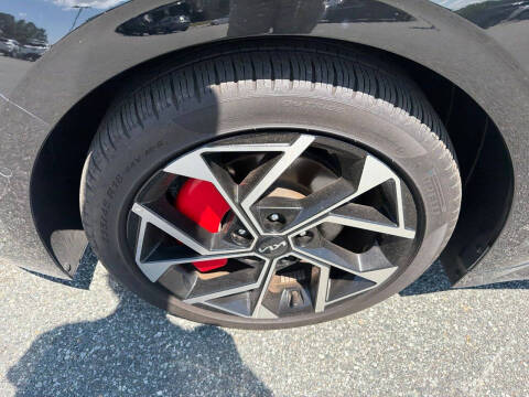 2025 Kia K5 EX