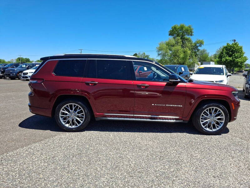 2022 Jeep Grand Cherokee L Summit