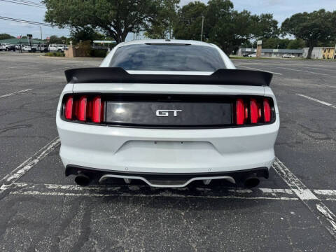 2017 Ford Mustang GT Premium