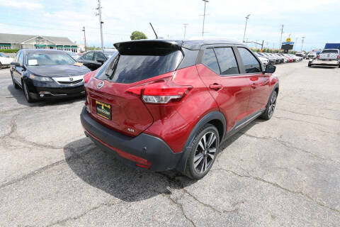 2020 Nissan Kicks SR