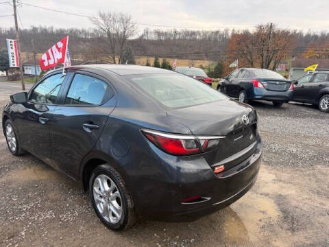 2017 Toyota Yaris iA