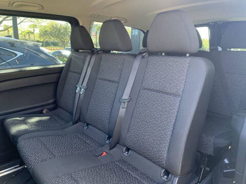 2023 Mercedes-Benz Metris Passenger