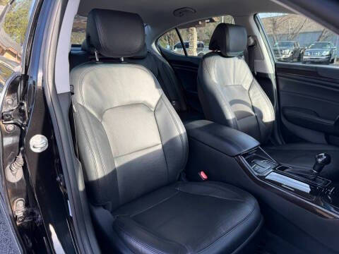 2014 Kia Cadenza Premium