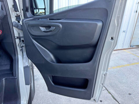 2023 Mercedes-Benz Sprinter 2500