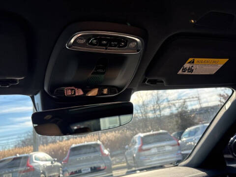 2018 Volvo S90 T5 Momentum