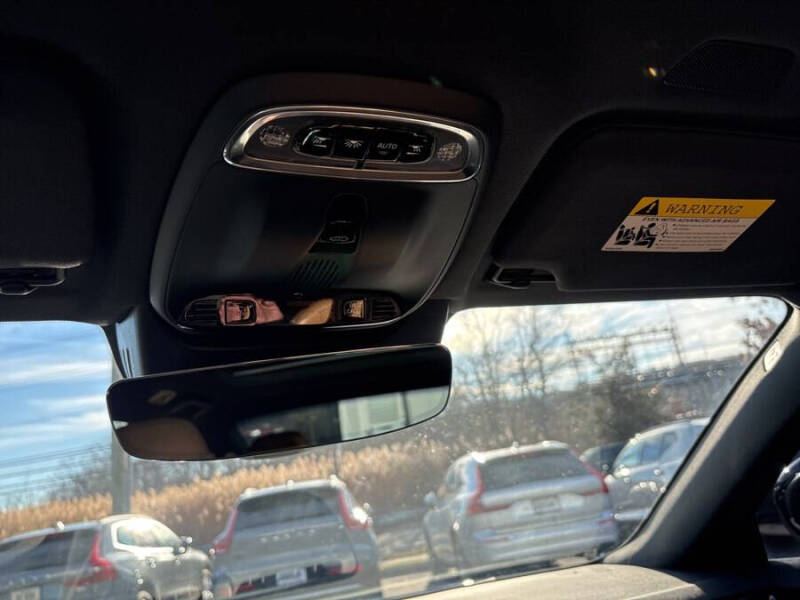 2018 Volvo S90 T5 Momentum