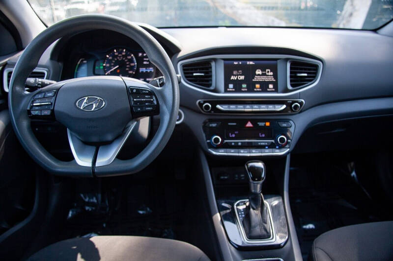 2019 Hyundai Ioniq Hybrid Blue