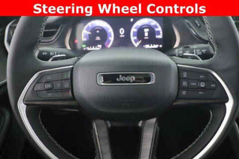 2026 Jeep Grand Cherokee Altitude