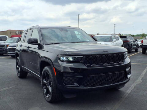 2023 Jeep Grand Cherokee Laredo