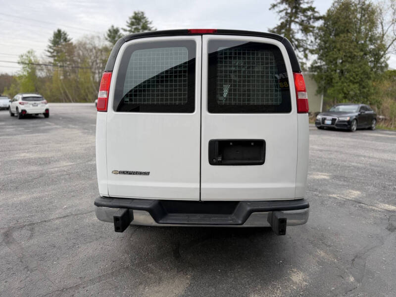 2020 Chevrolet Express 2500