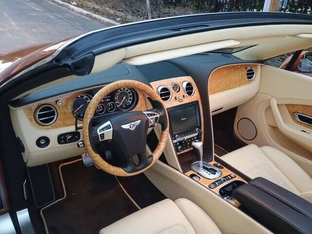 2012 Bentley Continental 6