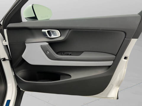 2022 Polestar 2 Long Range Dual Motor