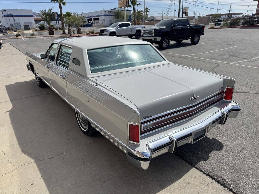 1977 Lincoln Continental 8