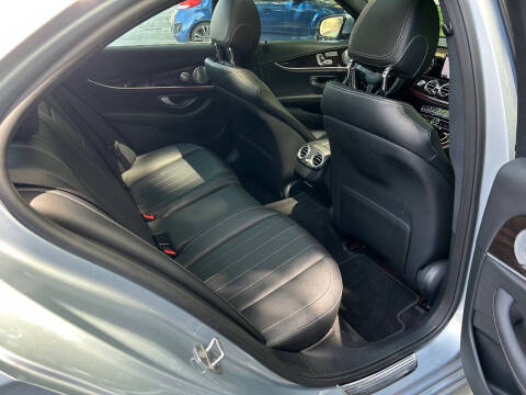 2017 Mercedes-Benz E-Class E 300 4MATIC