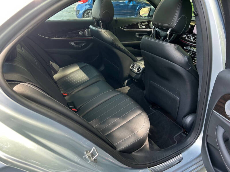 2017 Mercedes-Benz E-Class E 300 4MATIC