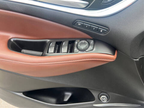 2020 Buick Enclave Avenir