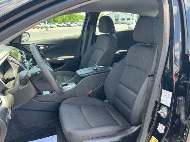 2024 Chevrolet Malibu 27