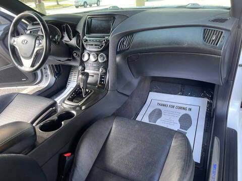 2016 Hyundai Genesis Coupe 3.8 Ultimate