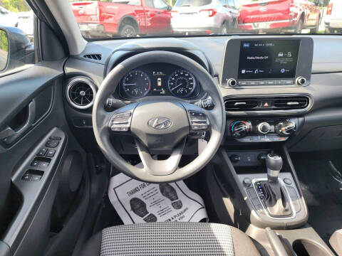 2022 Hyundai Kona SE