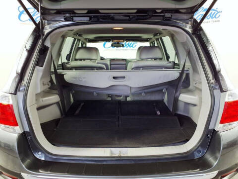 2013 Toyota Highlander SE