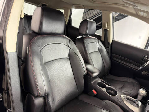 2012 Nissan Rogue S