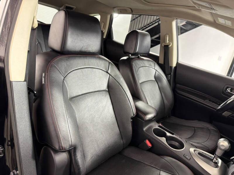 2012 Nissan Rogue S