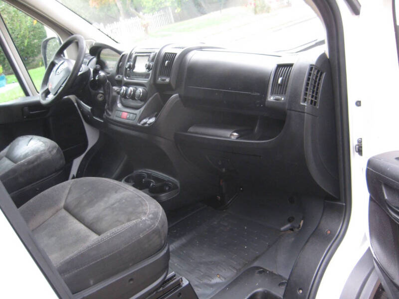 2017 RAM ProMaster 2500 136 WB