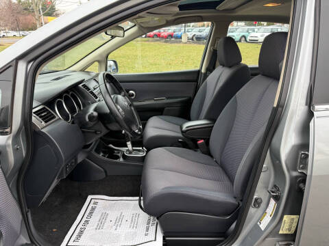 2008 Nissan Versa 1.8 SL