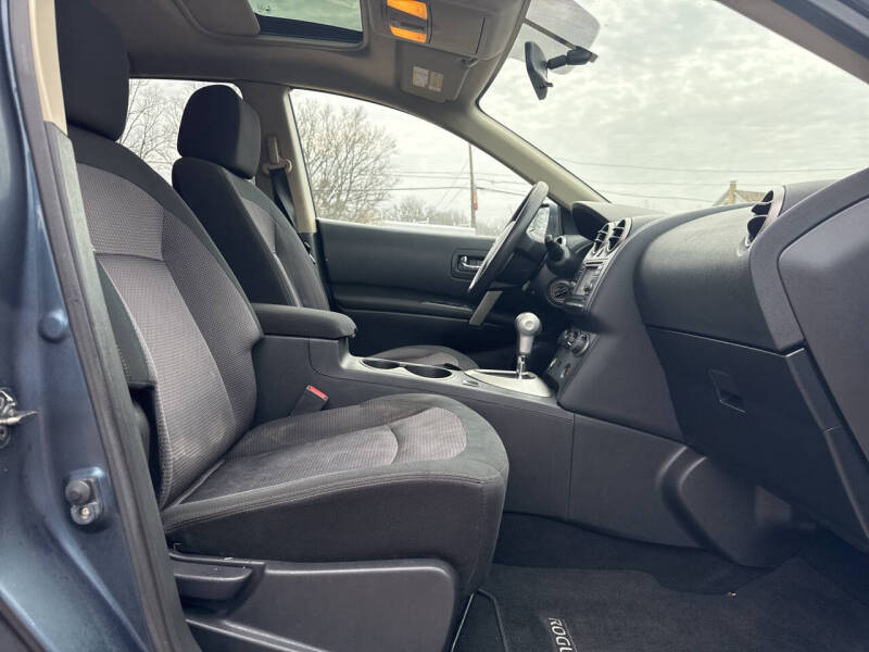 2013 Nissan Rogue SV