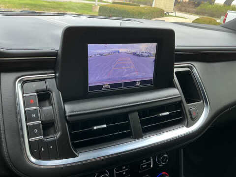 2023 Chevrolet Suburban LS