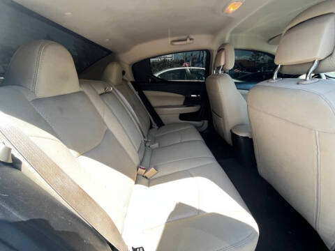 2014 Dodge Avenger SE