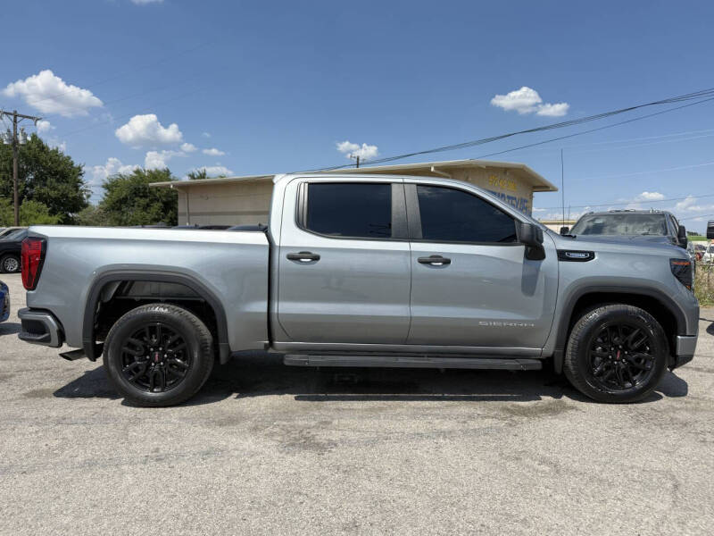 2025 GMC Sierra 1500 Pro