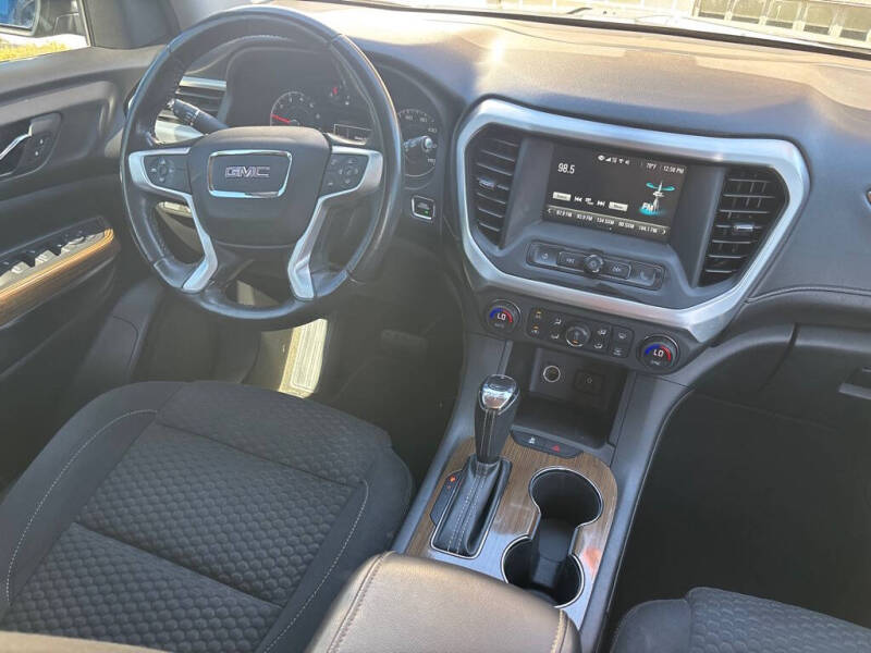 2019 GMC Acadia SLE-1