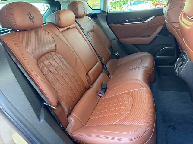 2022 Maserati Levante Modena