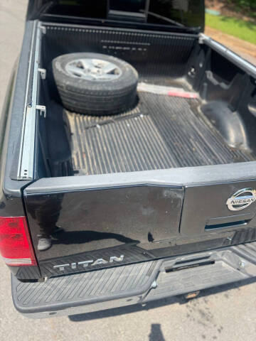 2005 Nissan Titan XE