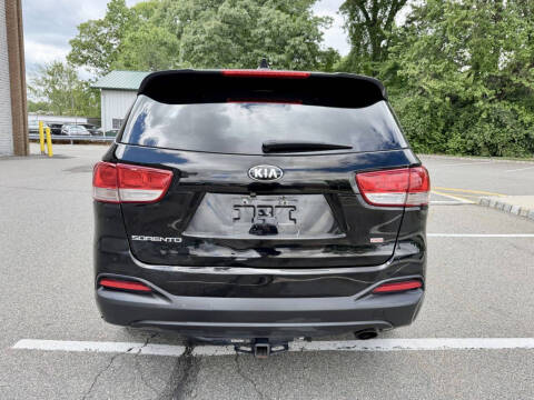 2016 Kia Sorento LX