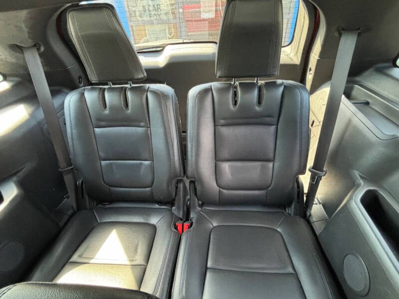 2011 Ford Explorer XLT