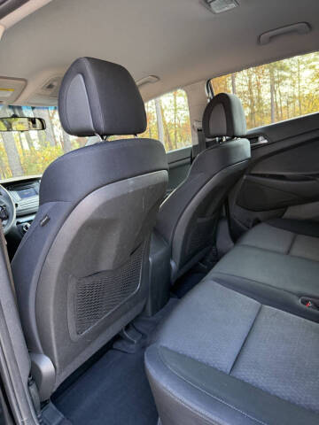 2016 Hyundai Tucson SE