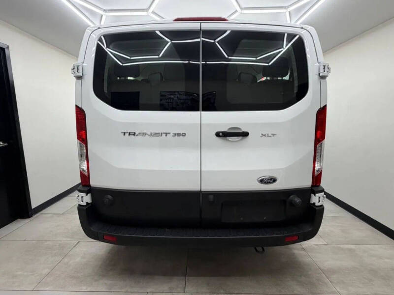 2024 Ford Transit 350 XLT
