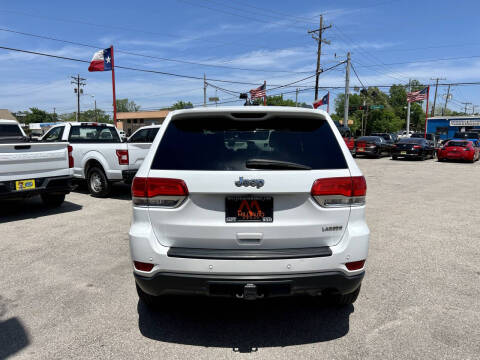 2017 Jeep Grand Cherokee Laredo