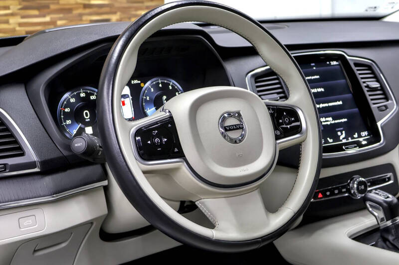 2020 Volvo XC90