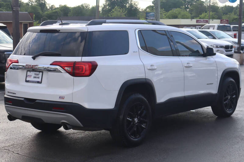 2019 GMC Acadia SLT-1