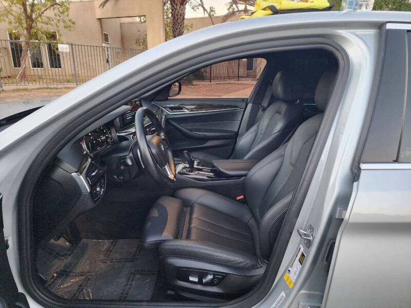 2018 BMW 5 Series 530i