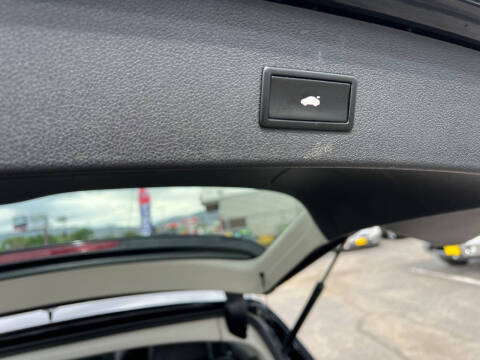 2012 Audi Q5 2.0T quattro Premium Plus