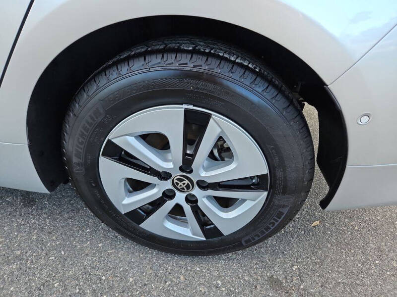 2018 Toyota Prius Two