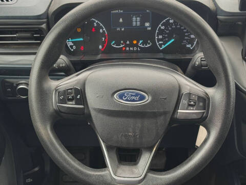 2022 Ford Maverick XL