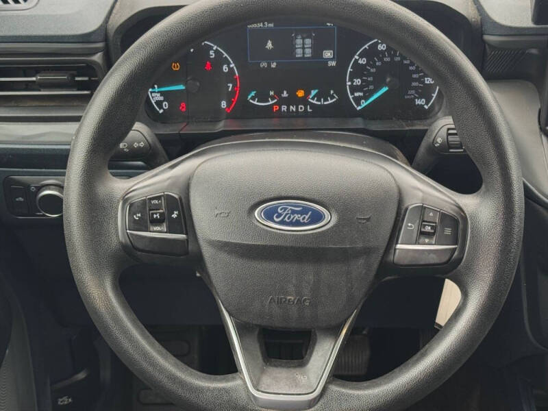 2022 Ford Maverick XL